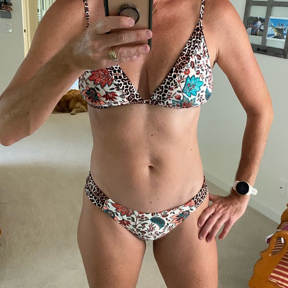 Eidon floral bikini leopard trim - Picture 3 of 3